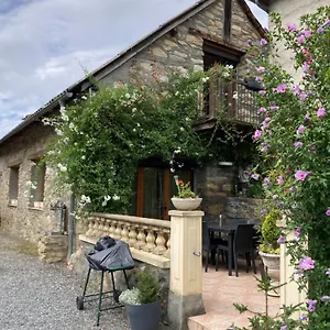 Hébergement de vacances Les Trois Monts France